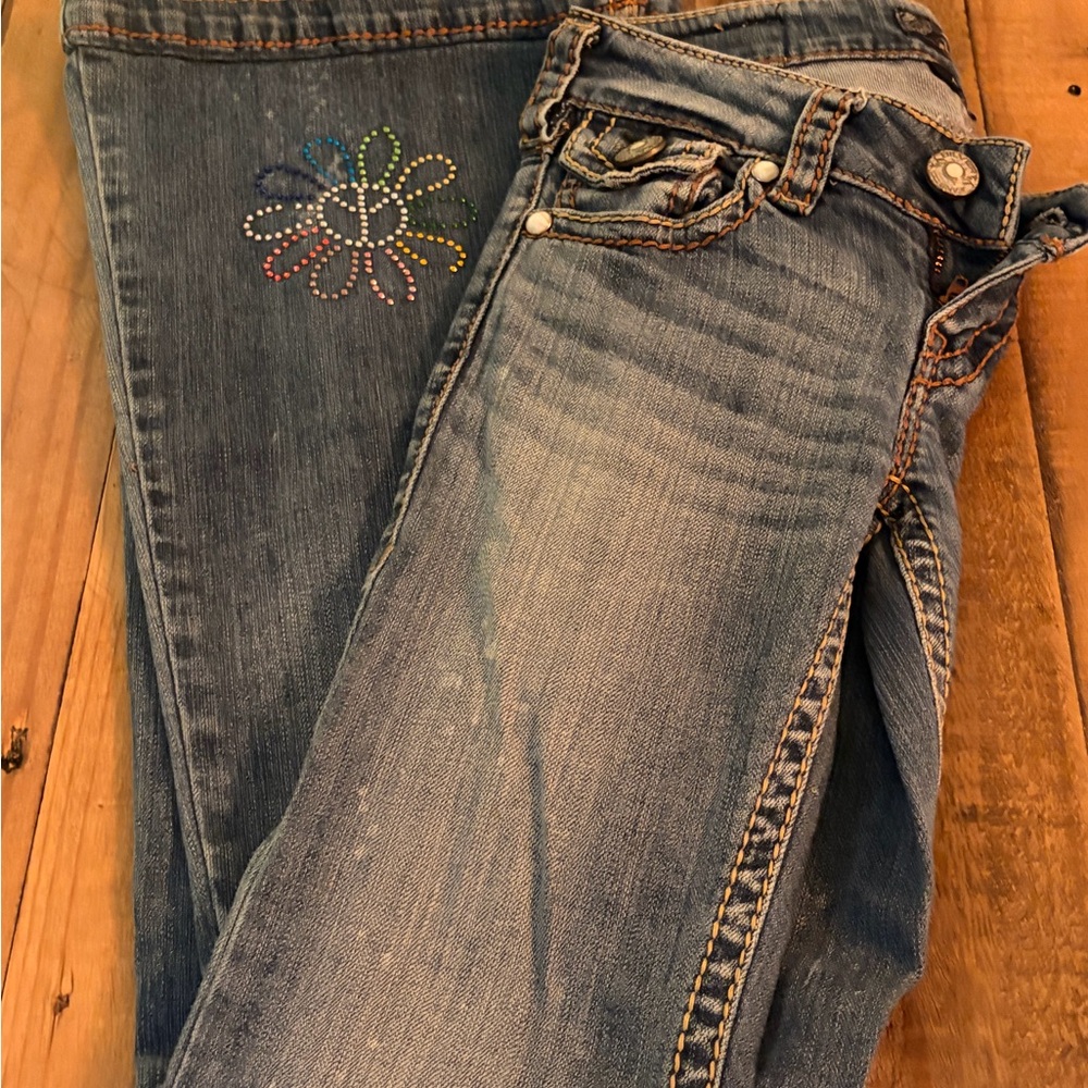 Silver Jeans Women's Medium Blue Bootcut with Multicolor Rhinestone Flower